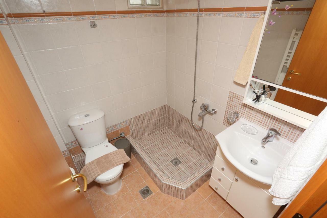 Kastoria Apartments بوليخرونو المظهر الخارجي الصورة