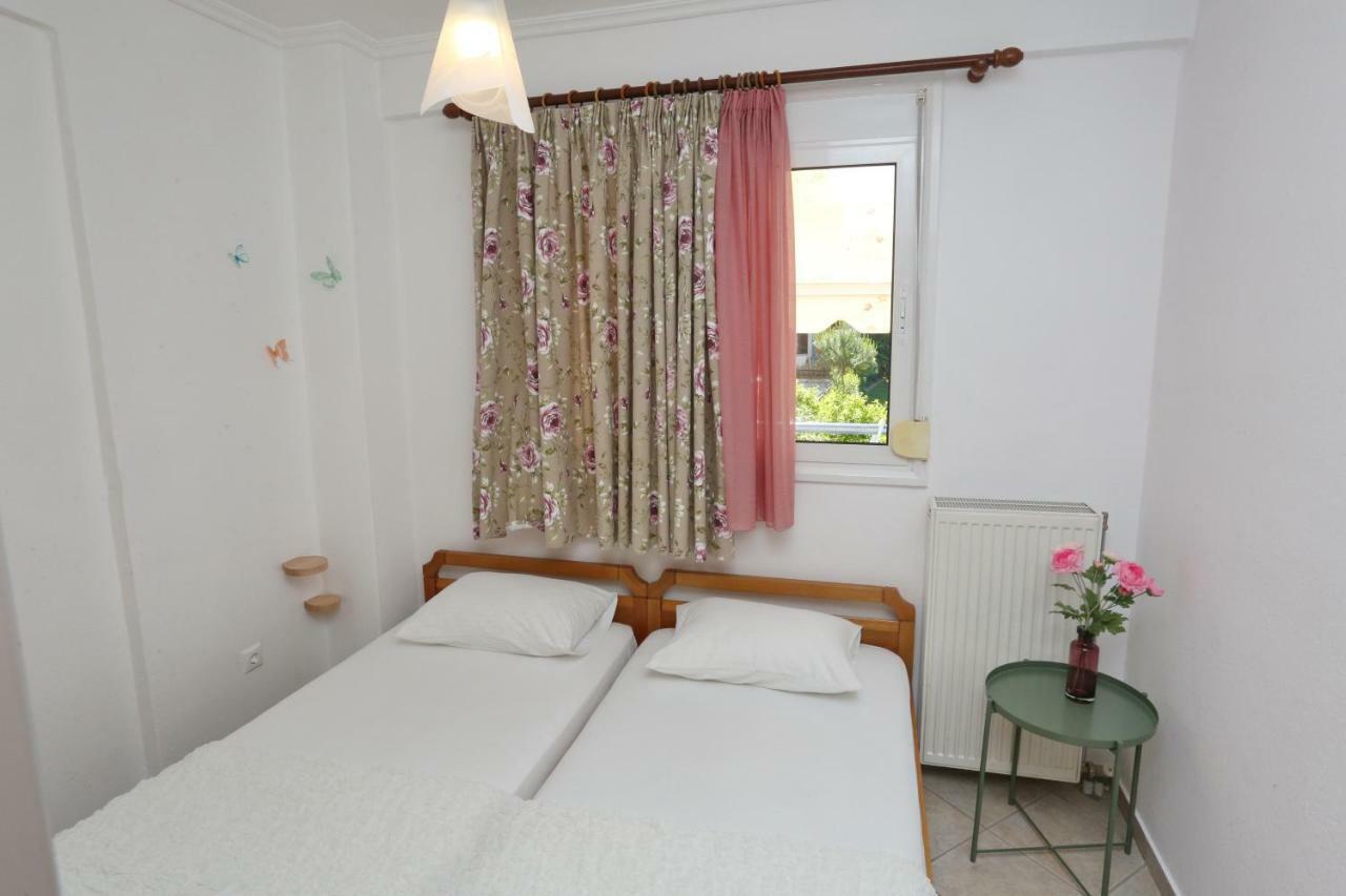 Kastoria Apartments بوليخرونو المظهر الخارجي الصورة