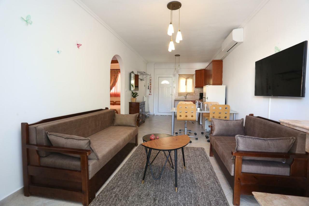 Kastoria Apartments بوليخرونو المظهر الخارجي الصورة