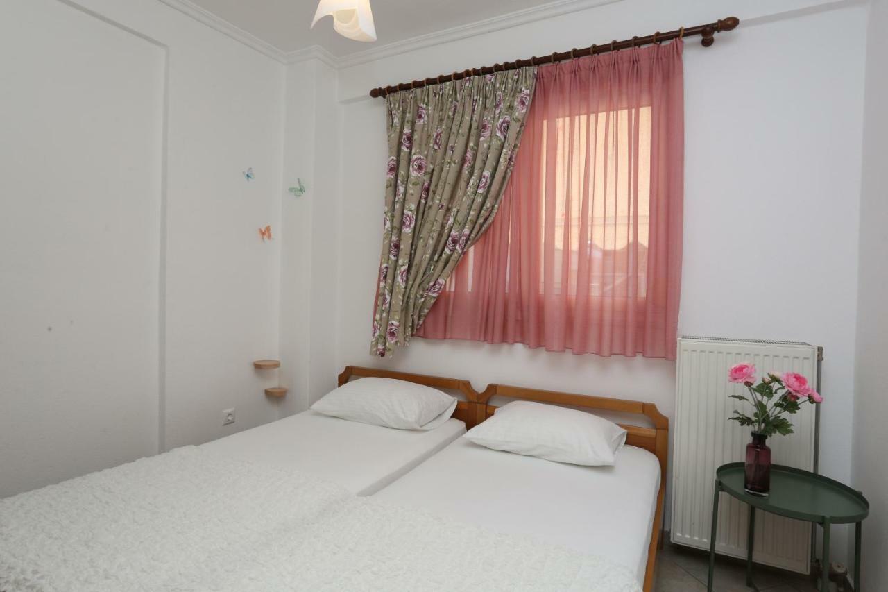 Kastoria Apartments بوليخرونو المظهر الخارجي الصورة
