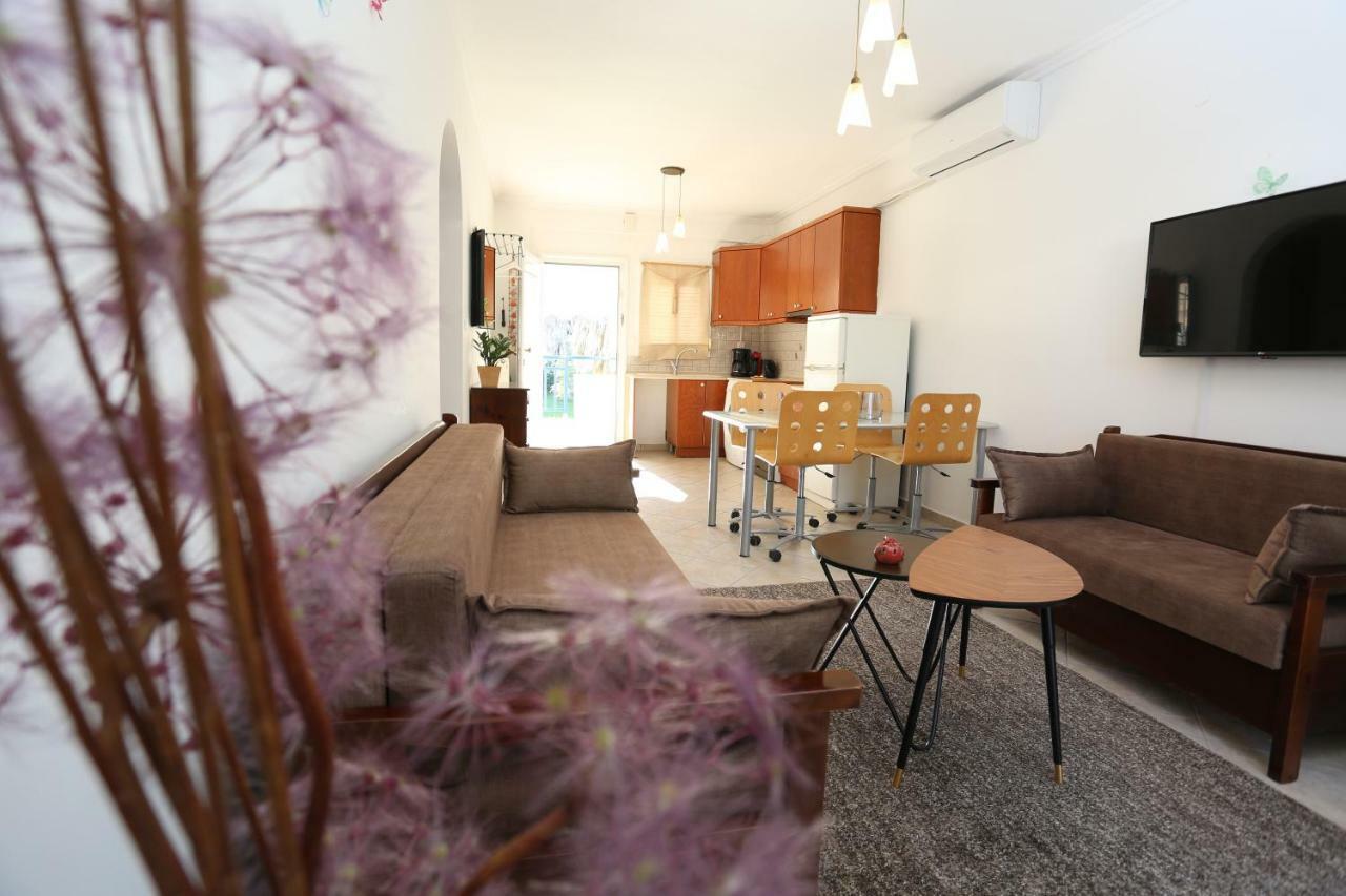 Kastoria Apartments بوليخرونو المظهر الخارجي الصورة